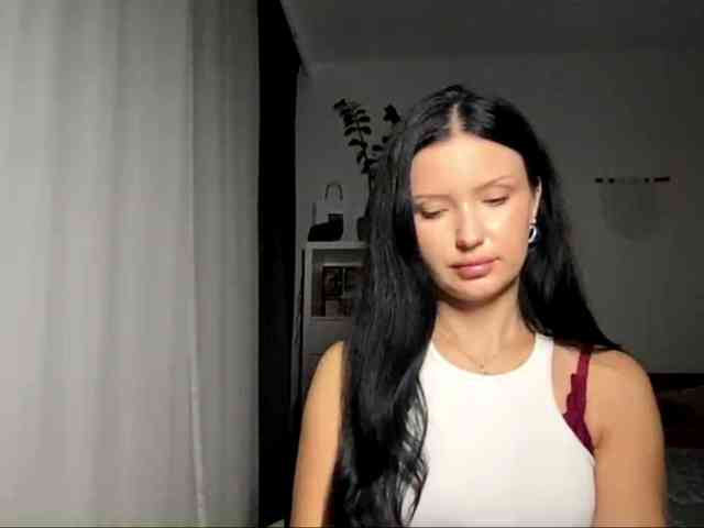 JoanFlirt