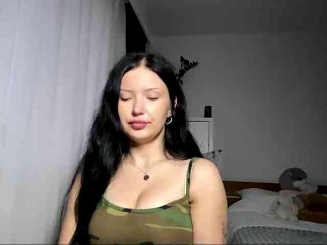 JoanFlirt webcam