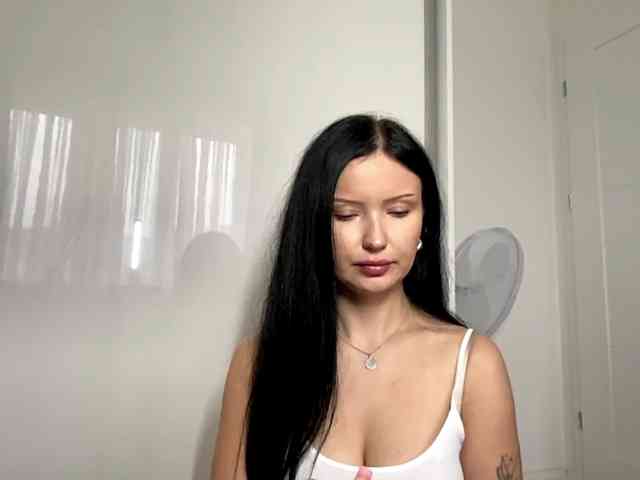 JoanFlirt webcam