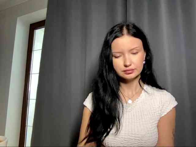 JoanFlirt webcam