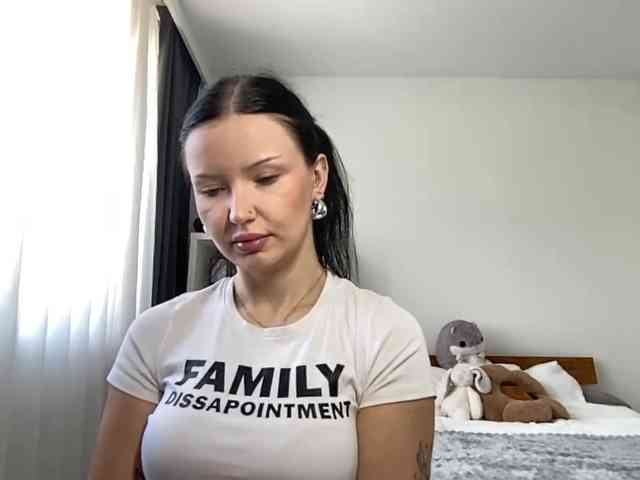 JoanFlirt