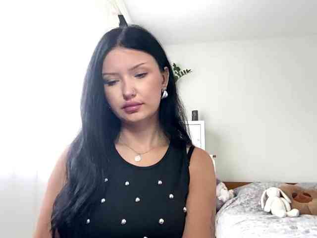 JoanFlirt