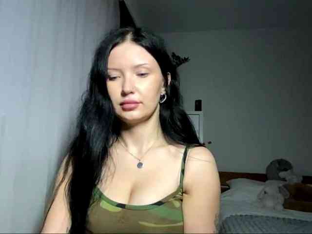 JoanFlirt webcam
