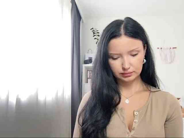 JoanFlirt