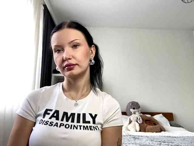 JoanFlirt webcam
