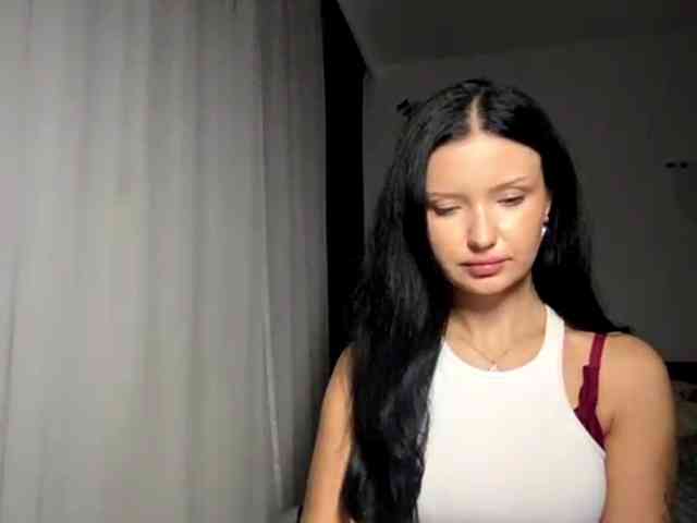 JoanFlirt webcam