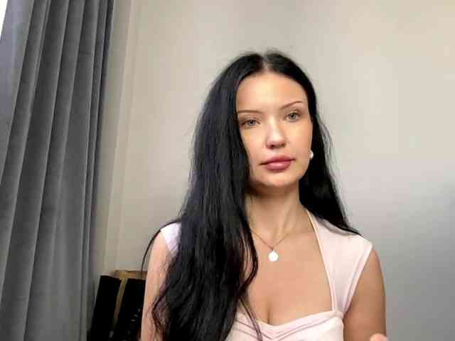 JoanFlirt webcam