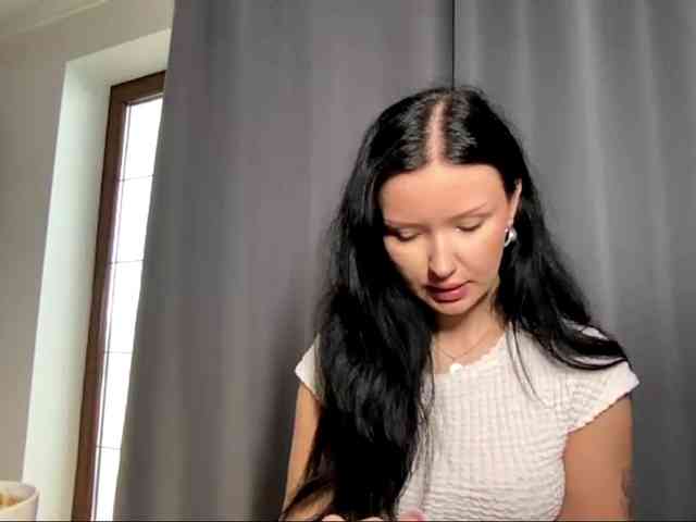 JoanFlirt webcam
