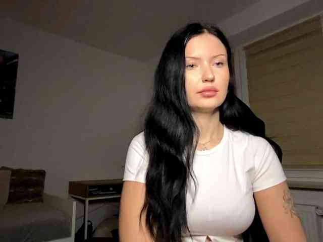 JoanFlirt webcam
