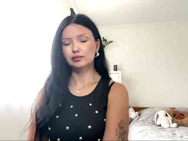 JoanFlirt