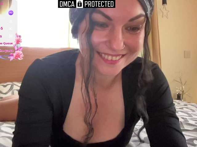 LilithNewdawn live cam on BongaCams