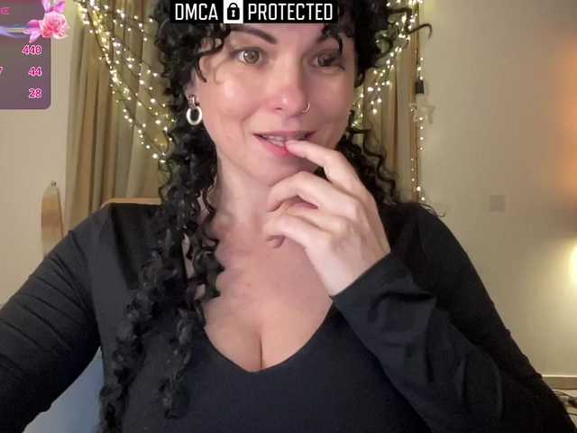 LilithNewdawn live cam on BongaCams
