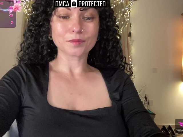 LilithNewdawn live webcam show