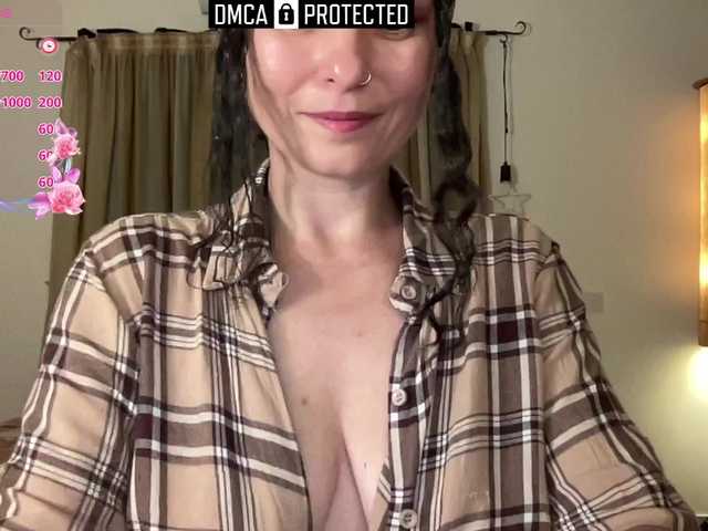 LilithNewdawn live cam on BongaCams