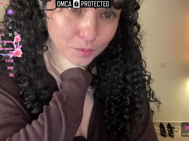LilithNewdawn live cam on BongaCams