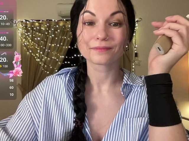 LilithNewdawn's BongaCams show and profile