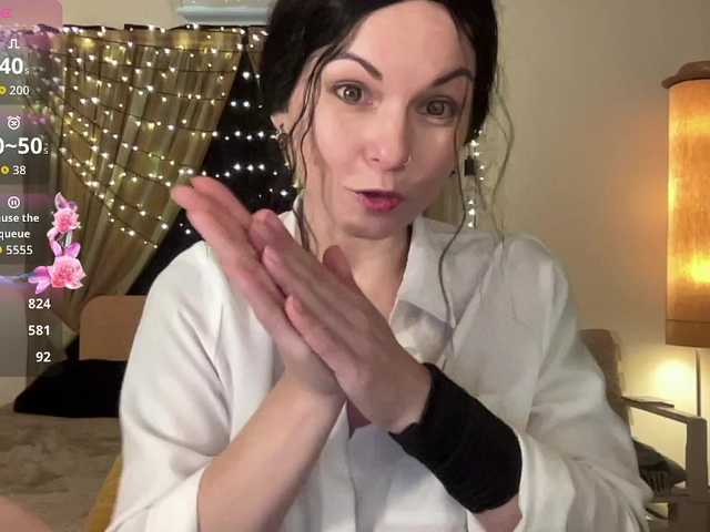 LilithNewdawn's BongaCams show and profile