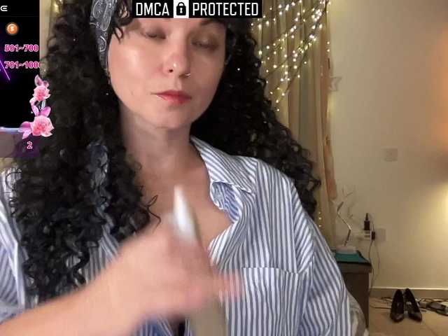 LilithNewdawn live webcam show