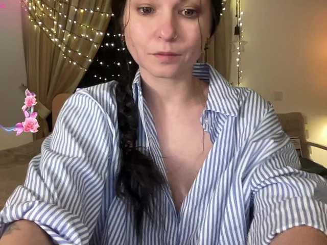 LilithNewdawn's BongaCams show and profile