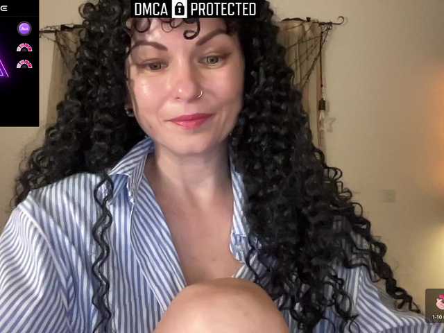 LilithNewdawn live webcam show