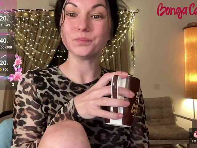 LilithNewdawn webcam