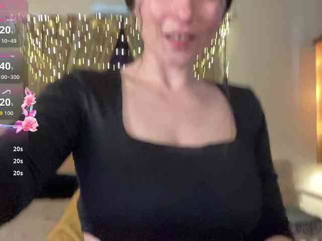 LilithNewdawn webcam