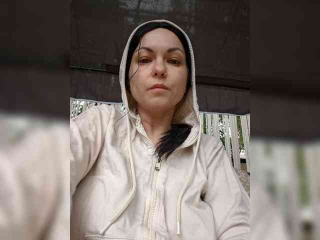 LilithNewdawn webcam