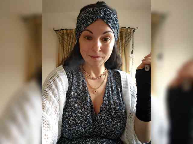 LilithNewdawn webcam