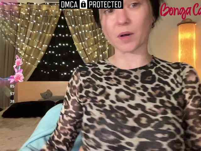 LilithNewdawn webcam