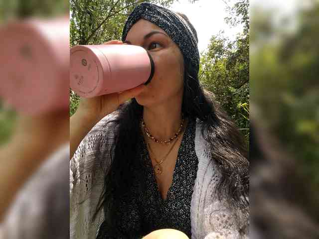 LilithNewdawn webcam