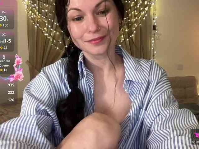 LilithNewdawn webcam