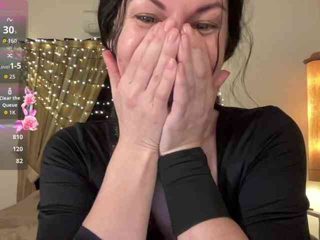 LilithNewdawn webcam