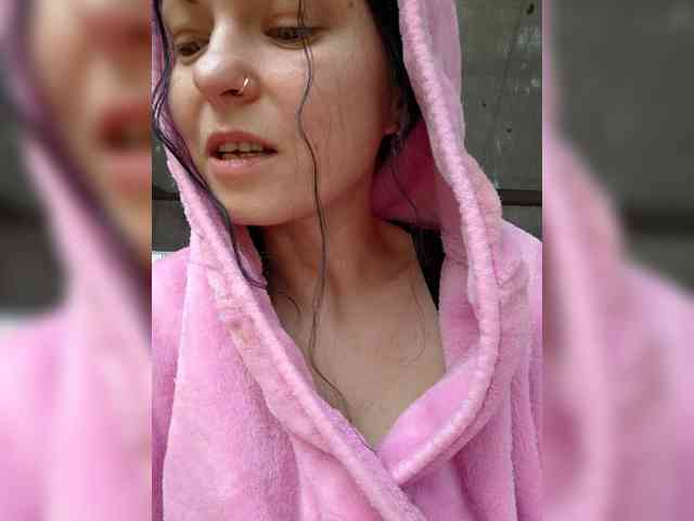 LilithNewdawn webcam