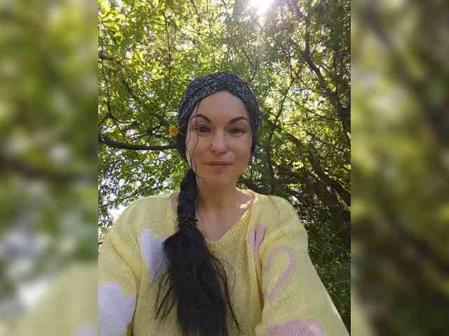 LilithNewdawn webcam