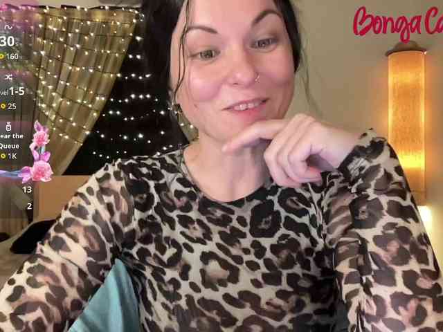 LilithNewdawn webcam