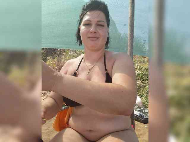 Anastasia-Sladkaya webcam