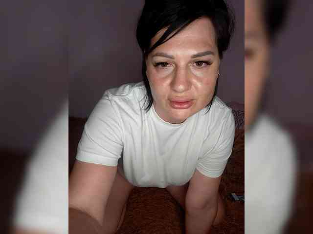 Anastasia-Sladkaya webcam