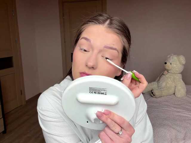 HildaSoscia's BongaCams show and profile