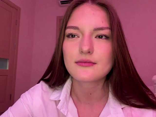 HildaSoscia's BongaCams show and profile