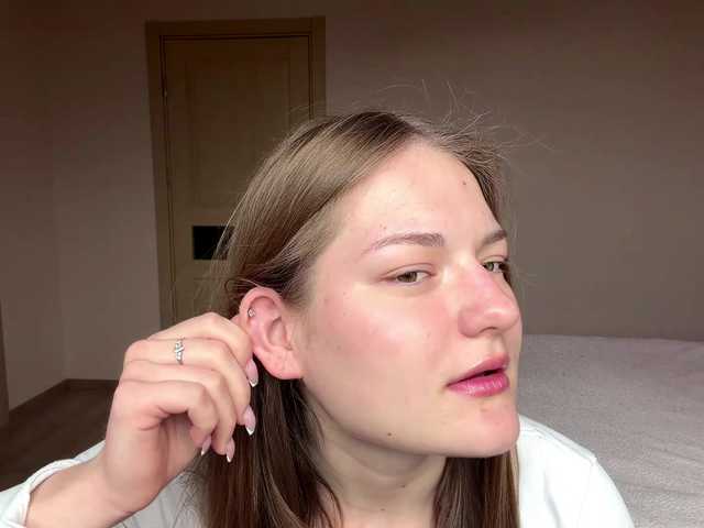 HildaSoscia's BongaCams show and profile