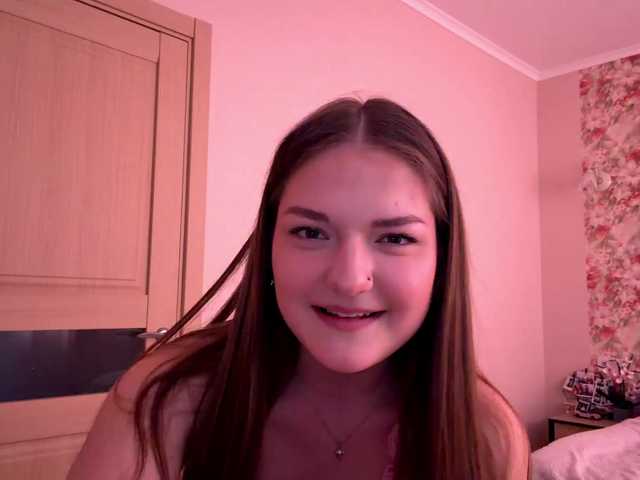 HildaSoscia's BongaCams show and profile