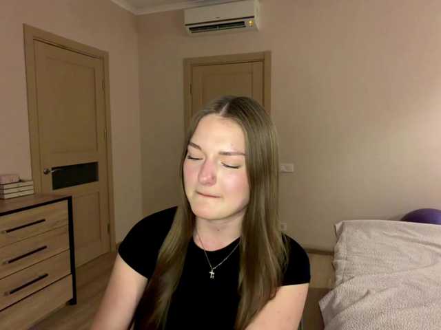 HildaSoscia's BongaCams show and profile