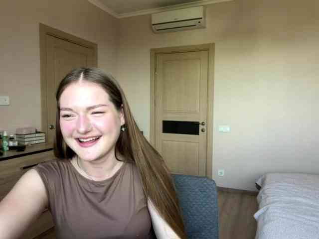HildaSoscia webcam