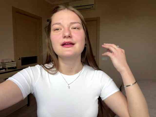 HildaSoscia webcam