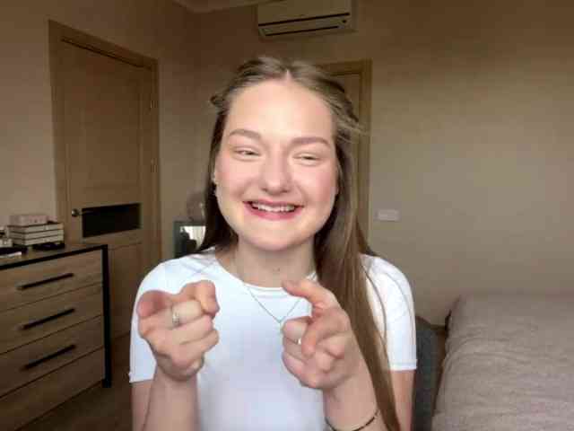 HildaSoscia webcam