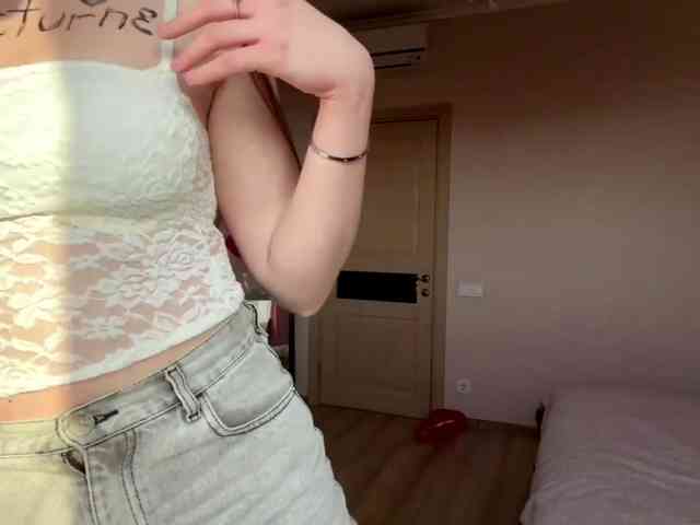 HildaSoscia webcam