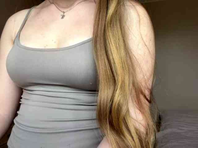 HildaSoscia webcam