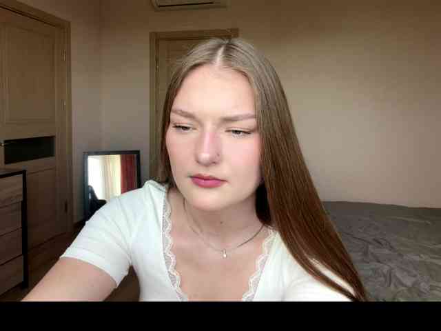 This model is live right now. HildaSoscia