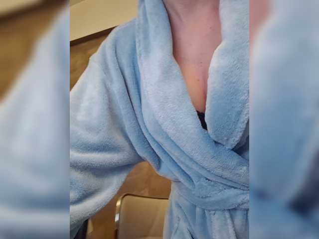 NyokoAnya11 live cam preview
