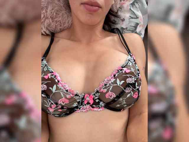 Laraa201 - Girl 